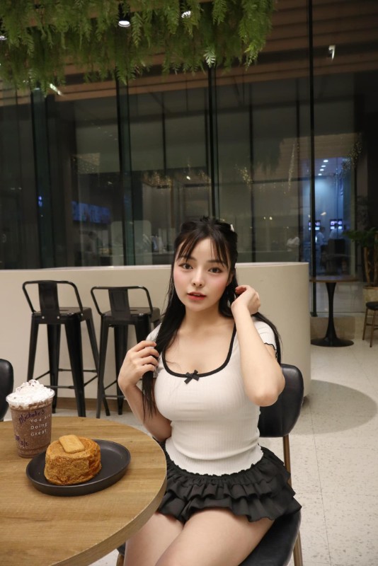 Michelle Ryu แจกวาร์ป เน็ตไอดอลสาว ขาวอินเตอร์ งานดีจัด น่ารัก 18+ 19